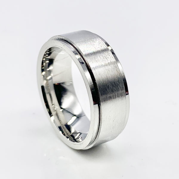 Smooth Spinner Ring