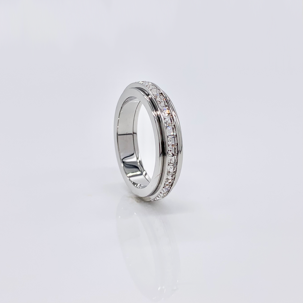 Bvlgari hot sale spinning ring